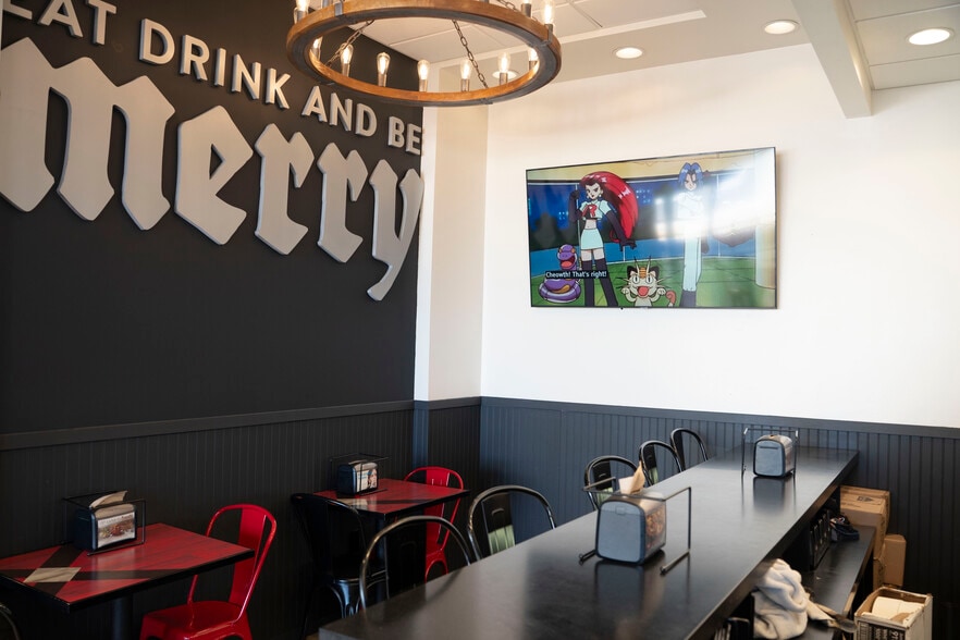 More Photos Of 842 NW Loop 410 Fwy, San Antonio Freestanding For Lease