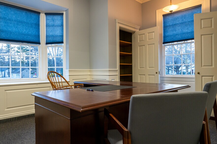 More Photos Of 1 River St, Norwell Bank For Lease