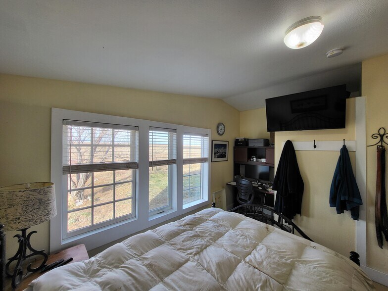 More Photos Of 35635 County Road 160, Agate Industrial For Sale