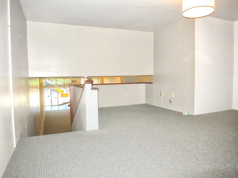 More Photos Of 1417 4th St, San Rafael Storefront For Sale