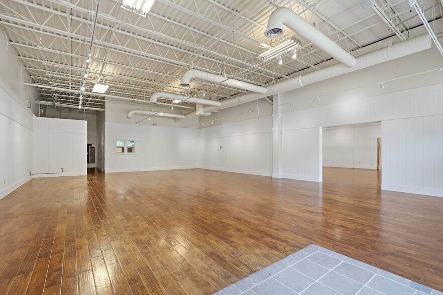 More Photos Of 242 Route 117 Bypass Road, Bedford Hills Freestanding For Lease
