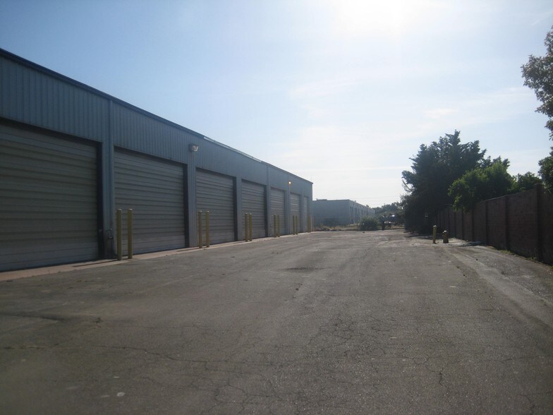 More Photos Of 248 E Kettleman Ln, Lodi Auto Dealership For Sale