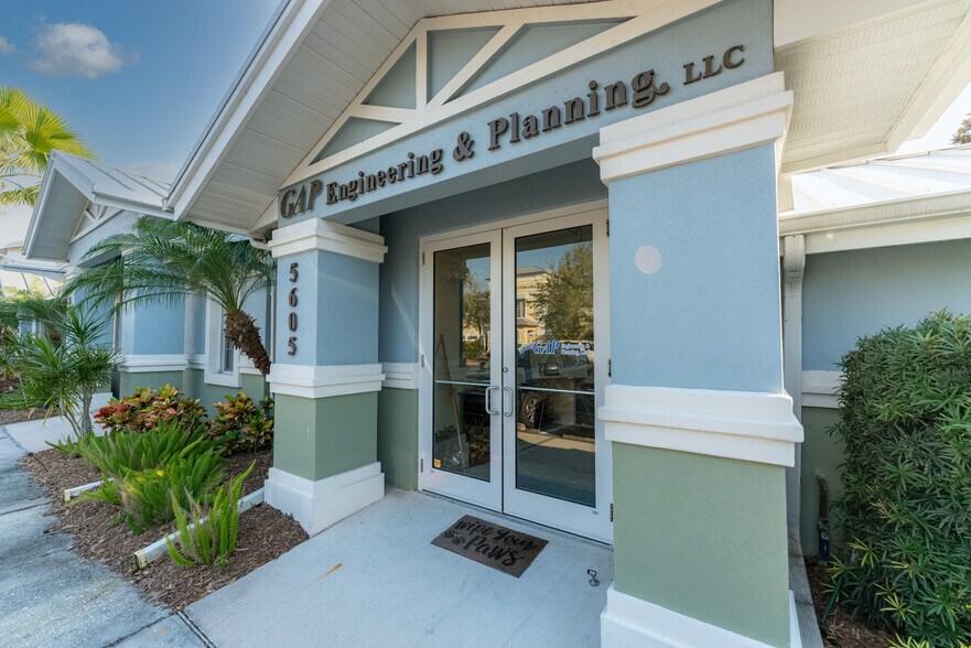 More Photos Of 5601-5605 Marquesas Cir, Sarasota Office For Sale