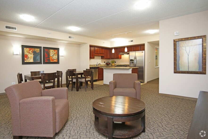 More Photos Of 1255 Town Center Rd, Vernon Hills Apartments For Lease