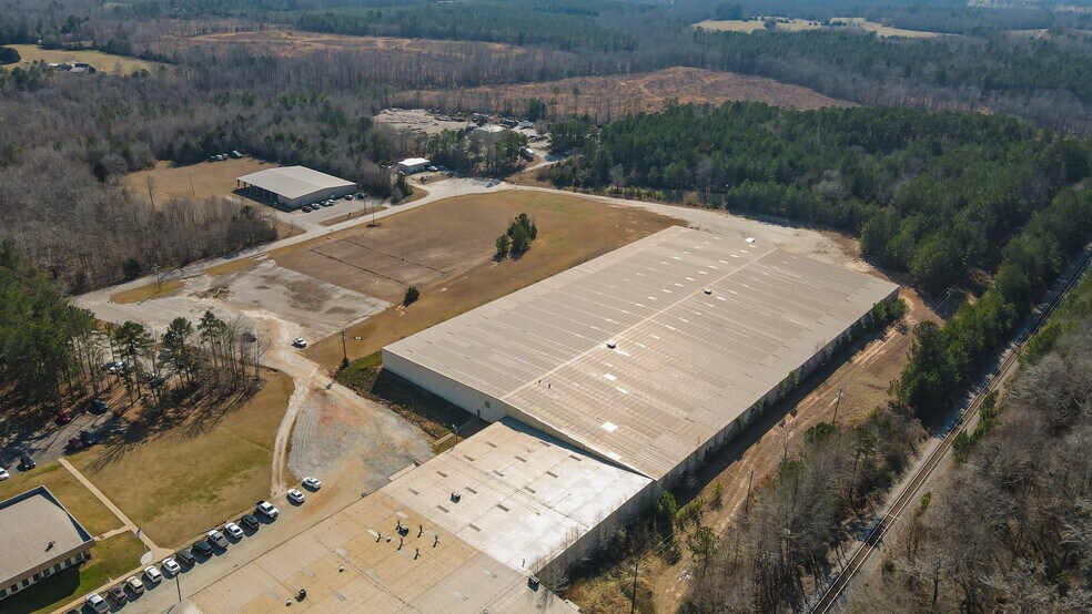 More Photos Of 234 Industrial Park Rd, Abbeville Manufacturing For Sale