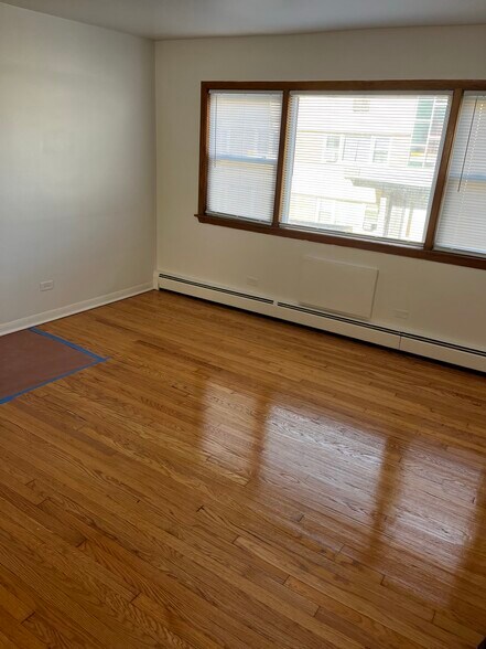 More Photos Of 10952 S Western Ave, Chicago Apartments For Sale