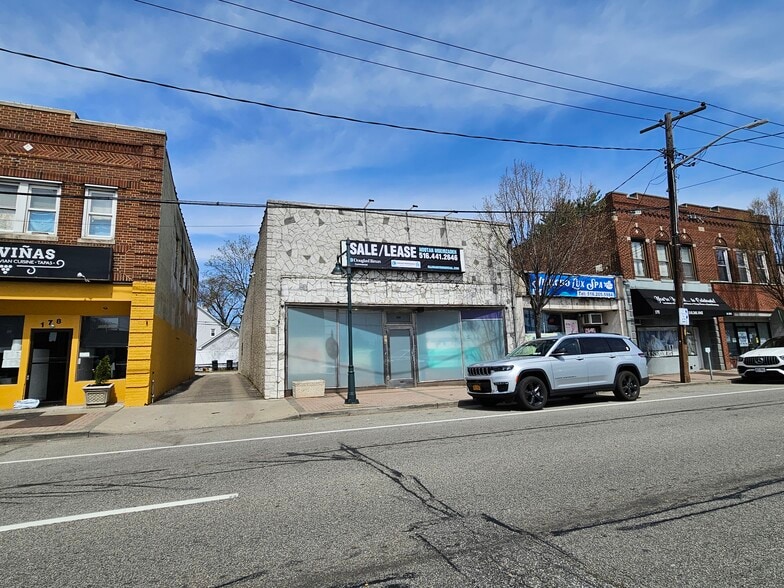 More Photos Of 176 Jericho Tpke, Mineola Storefront For Sale