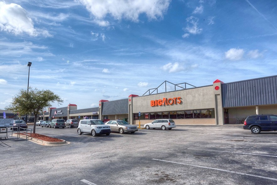 More Photos Of 700-716 Blanding Blvd, Orange Park Unknown For Lease