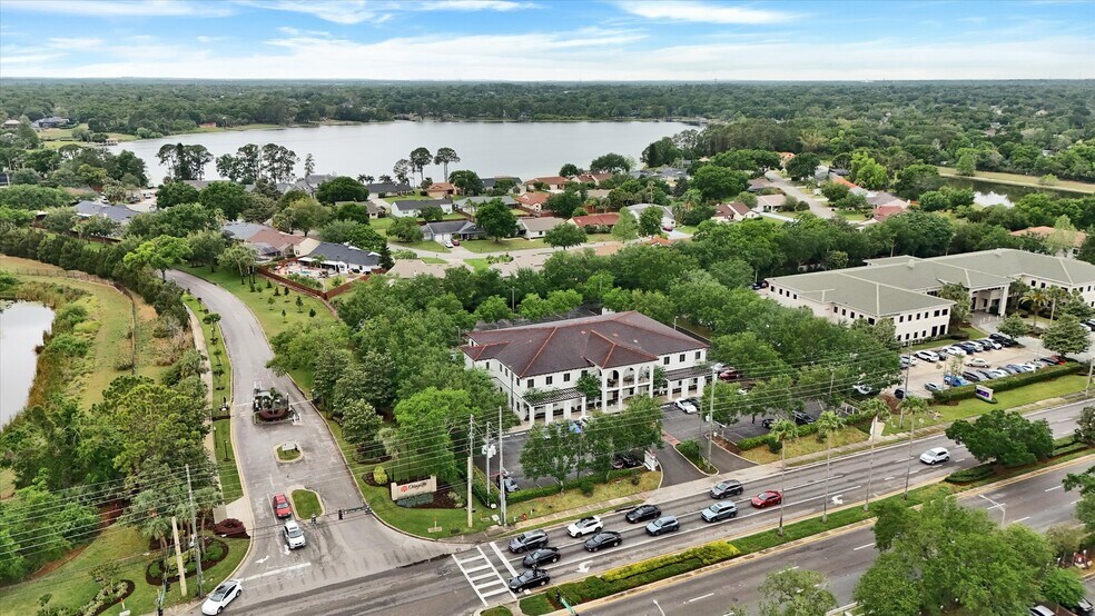 More Photos Of 6052 Turkey Lake Rd, Orlando Office For Lease