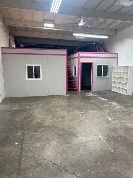 More Photos Of 38 Commerce Pl, Vacaville Light Manufacturing For Lease