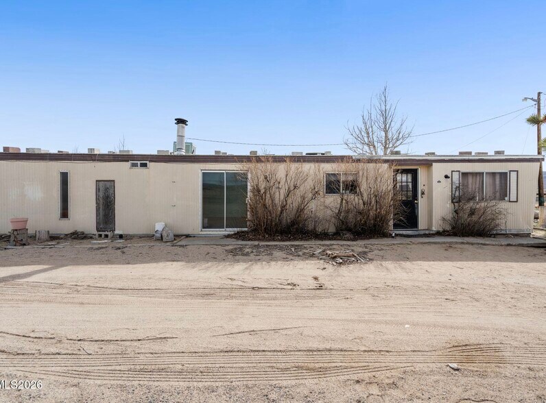 More Photos Of 1375 E Fir St, Silver Springs Convenience Store For Sale
