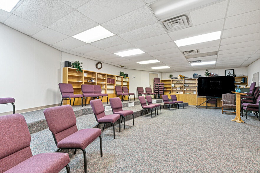 More Photos Of 2703 Wesley St, Greenville Religious Facility For Sale