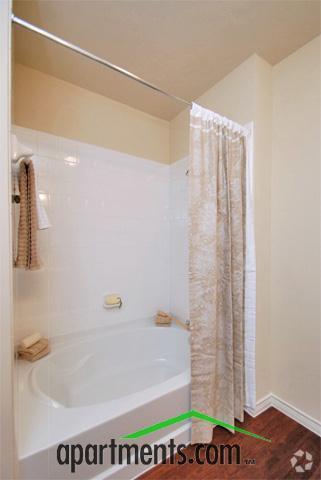 More Photos Of Mooreview Pky @ Loudoun County Pky, Ashburn Unknown For Lease