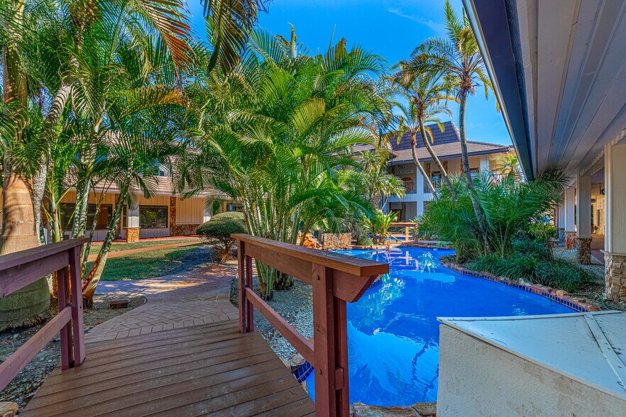 More Photos Of 2929 N University Dr, Coral Springs Medical For Sale