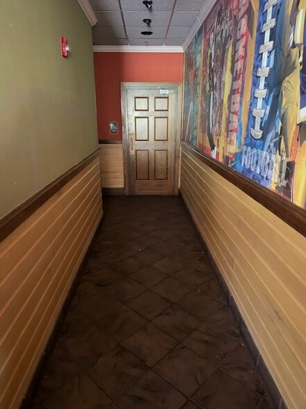 More Photos Of 34 W Main St, Radford Restaurant For Lease