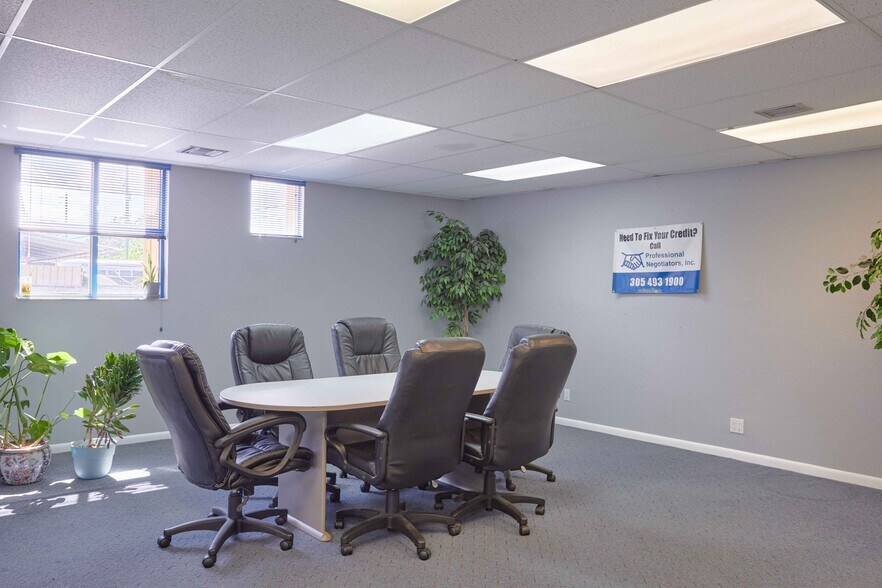 More Photos Of 6800 W Commercial Blvd, Lauderhill Office For Lease