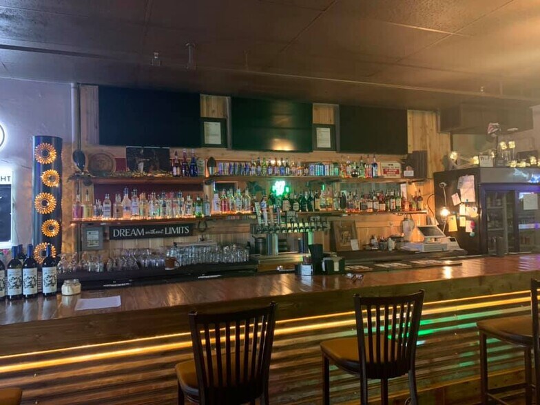 More Photos Of 134 Davidson Ave, Woodland Storefront Retail Residential For Sale