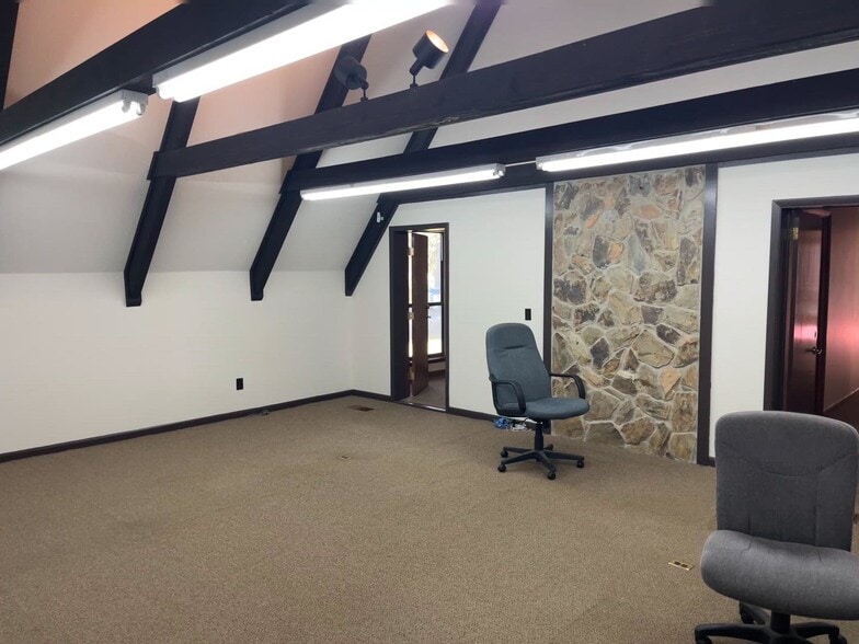 More Photos Of 2809 Blanding Blvd, Middleburg Office For Sale