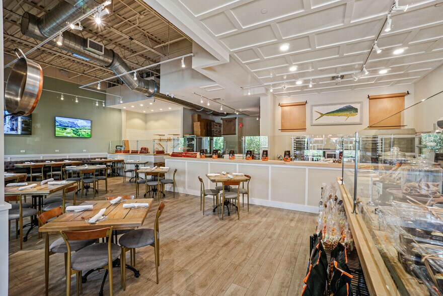 More Photos Of 10431 SE Federal Hwy, Hobe Sound Restaurant For Lease