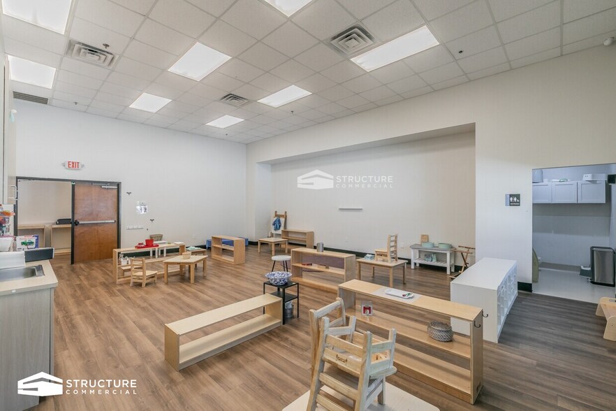 More Photos Of 6800 Bountiful Grove Dr, McKinney Daycare Center For Sale