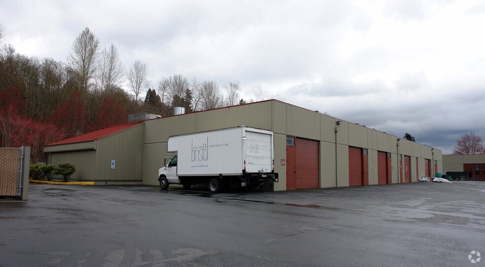 More Photos Of 12815-12931 NE 126th Pl, Kirkland Warehouse For Lease