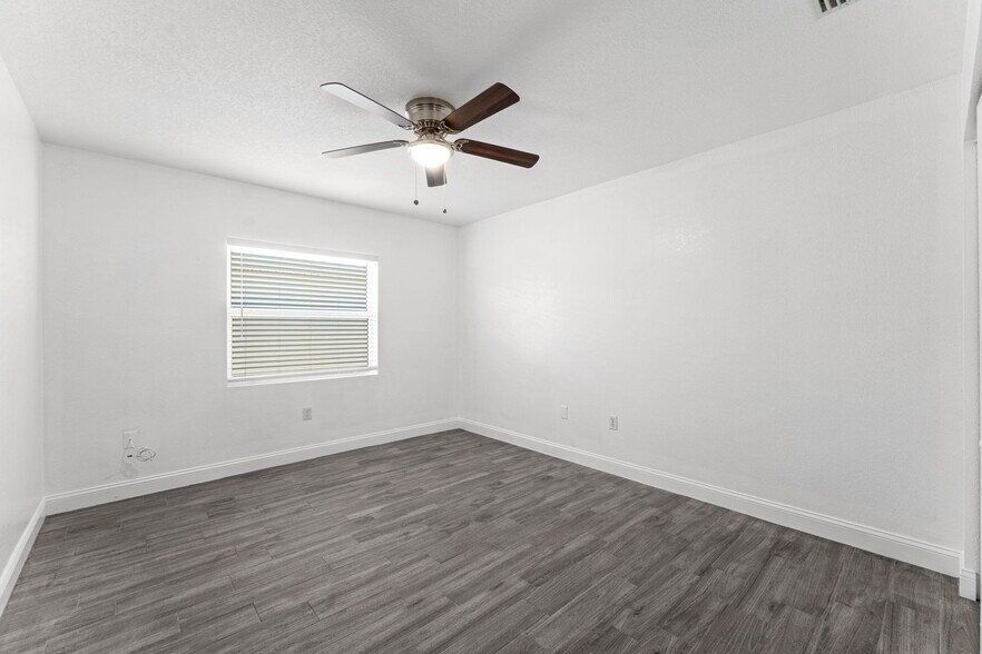 More Photos Of 41 N Orlando Ave, Cocoa Beach Office For Sale