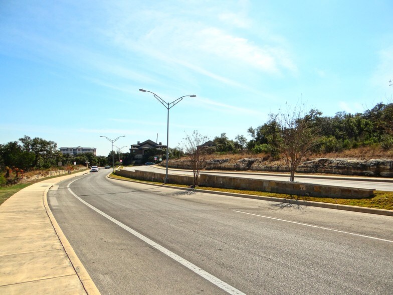 More Photos Of Cresta Bella & Camp Bullis, San Antonio Land For Sale