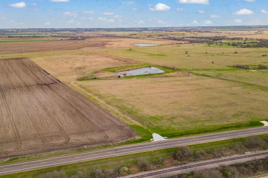 More Photos Of 2848 TX-81, Itasca Land For Sale