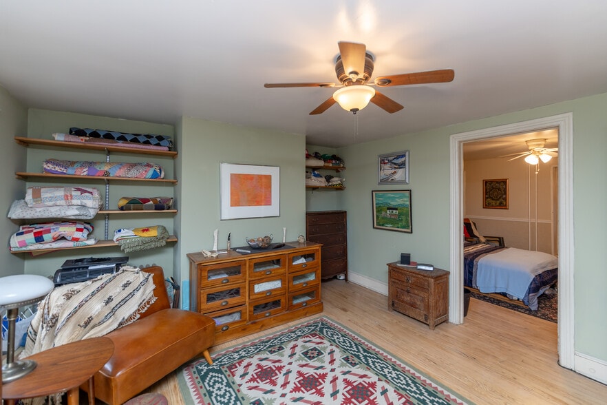 More Photos Of 21 N 2nd St, Easton Storefront Retail Residential For Sale