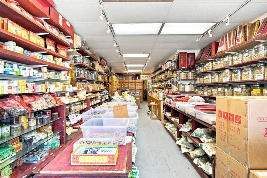 More Photos Of 734-740 Broadway, San Francisco Storefront Retail Residential For Sale
