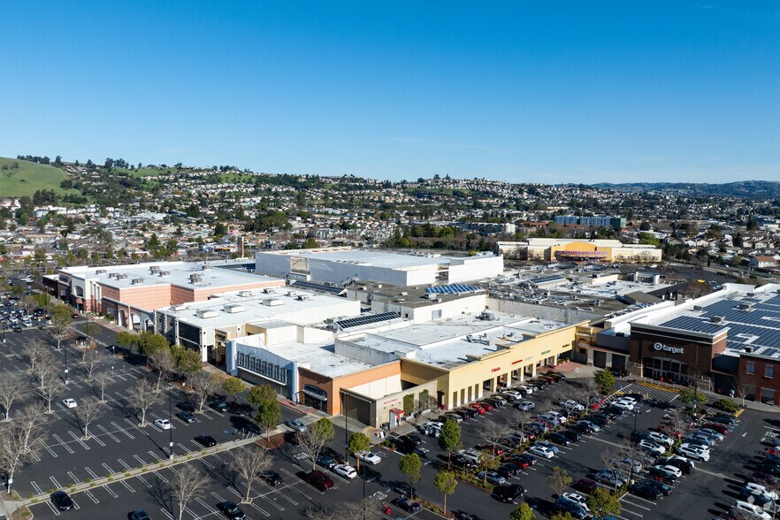 More Photos Of 15555 E 14th St, San Leandro Office For Lease