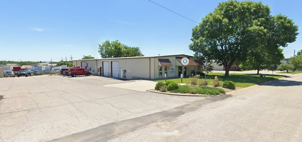 Primary Photo Of 310 N Winchester St, Olathe Warehouse For Sale