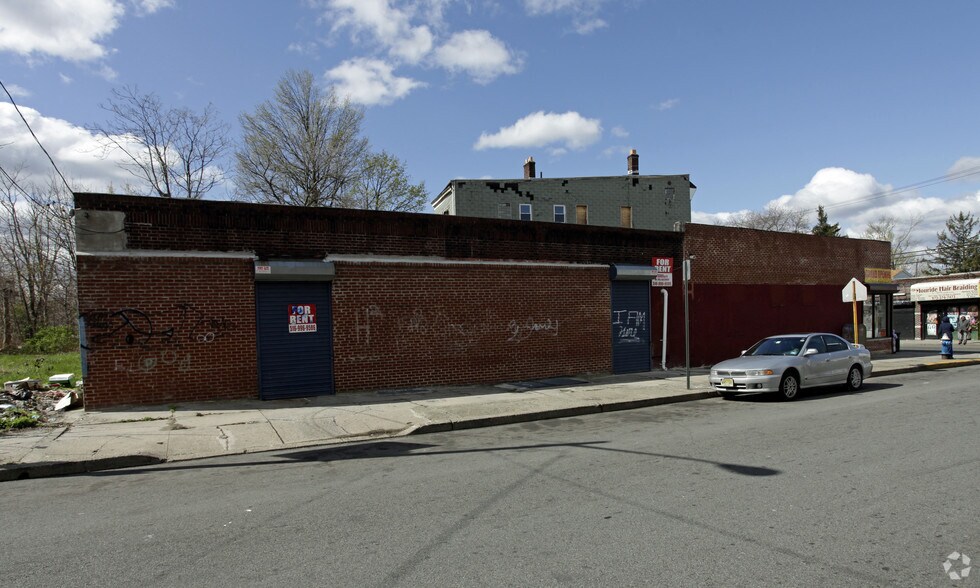 More Photos Of 628-630 Grove St, Irvington General Retail For Sale