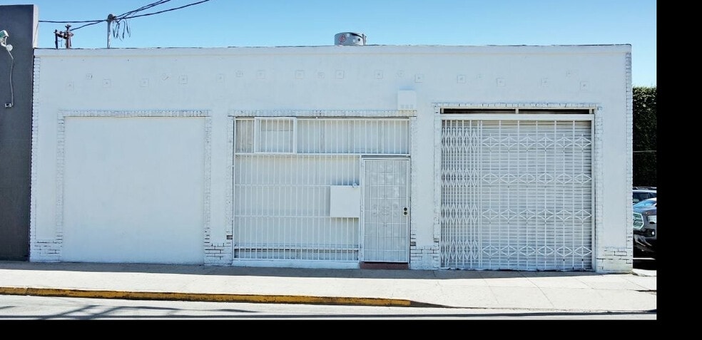 Primary Photo Of 812 S Mateo St, Los Angeles Warehouse For Lease