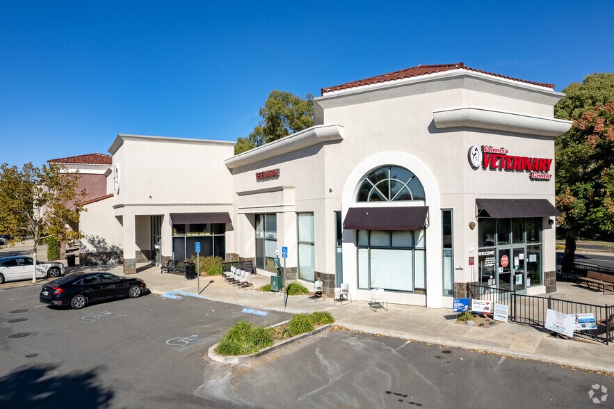 More Photos Of 23910-23928 Summerhill Ln, Valencia Unknown For Lease