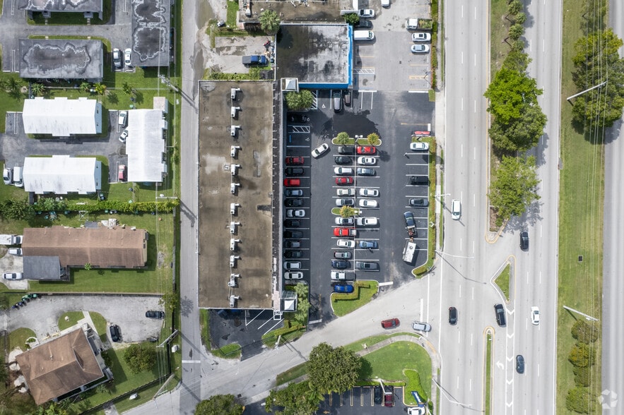 More Photos Of 14101-14115 S Dixie Hwy, Palmetto Bay Unknown For Lease