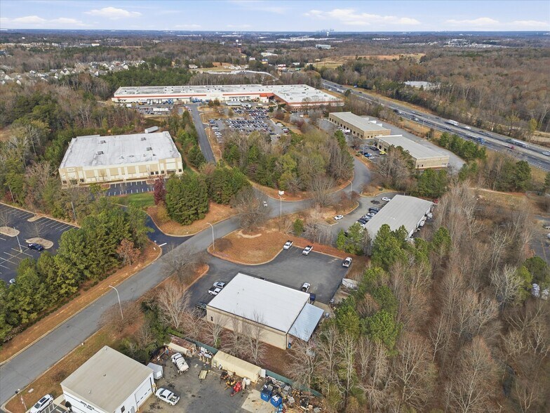 More Photos Of 2118 Carolina Place Dr, Fort Mill Warehouse For Sale