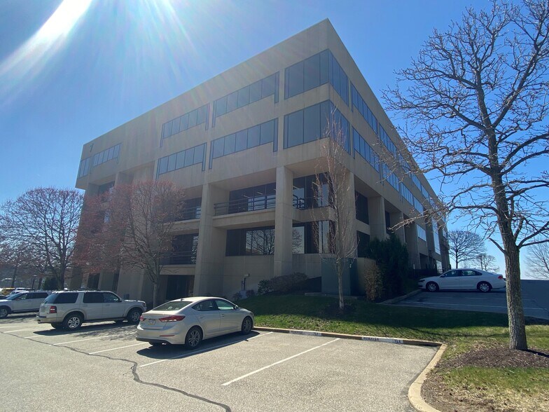 More Photos Of 661 Andersen Dr, Pittsburgh Office For Lease