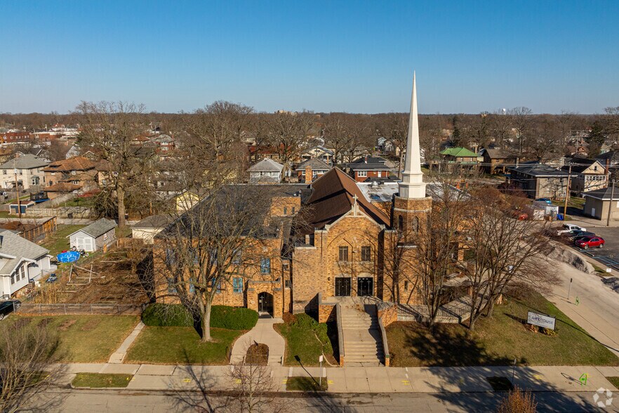 More Photos Of 2100 Kentucky Ave, Fort Wayne Religious Facility For Sale
