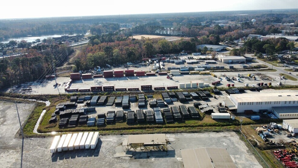 More Photos Of 420 Telfair Road, Garden City Land For Lease