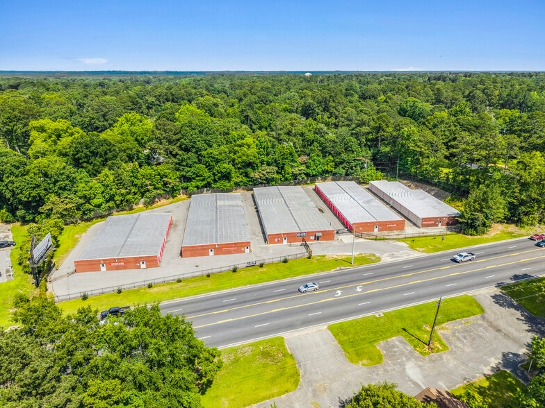 More Photos Of 3615 MS-15, Laurel Self Storage For Sale