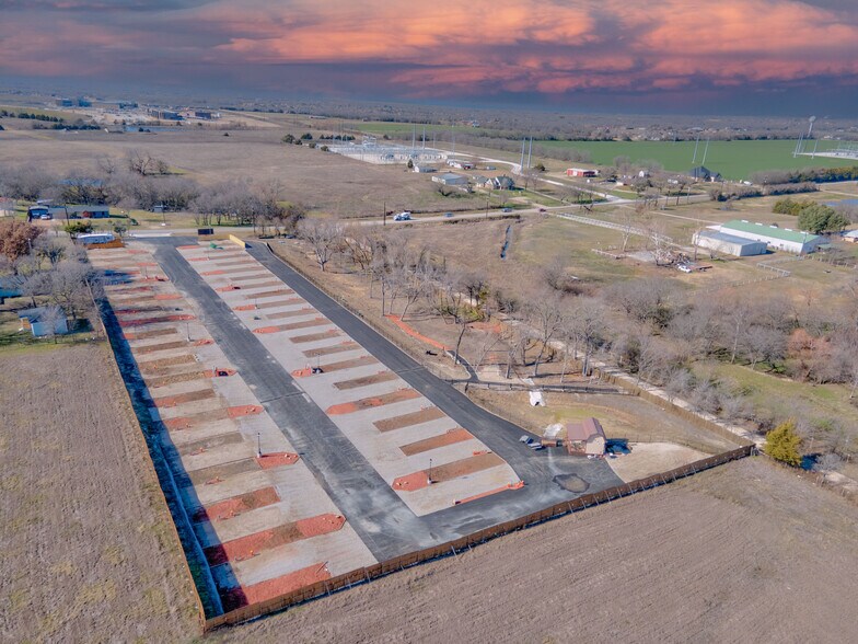 More Photos Of 17535 FM 2755, Lavon Trailer Camper Park For Sale