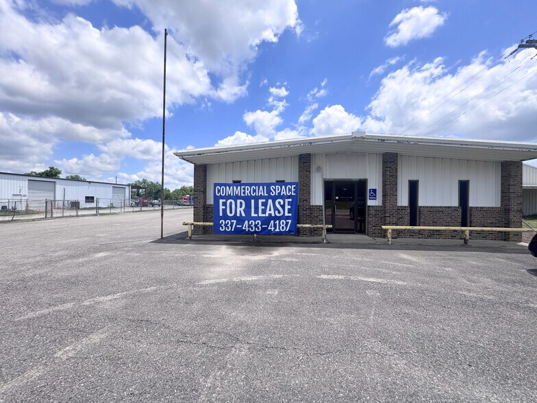 More Photos Of 777 LA-397, Lake Charles Light Distribution For Lease