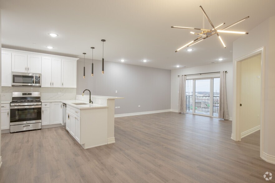 More Photos Of 9600 Franklin, Franklin Park Apartments For Lease