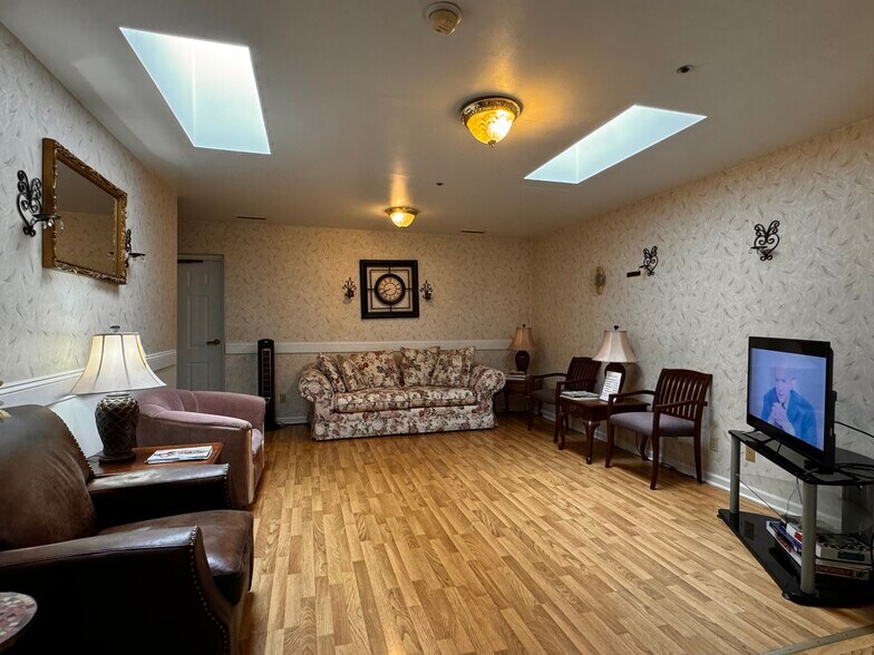 More Photos Of 218 Ridge St, Charlottesville Specialty For Sale