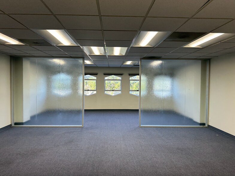 More Photos Of 2555 Flores St, San Mateo Medical For Lease