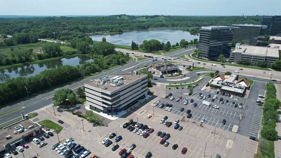 More Photos Of 5270 W 84th St, Bloomington Office For Lease