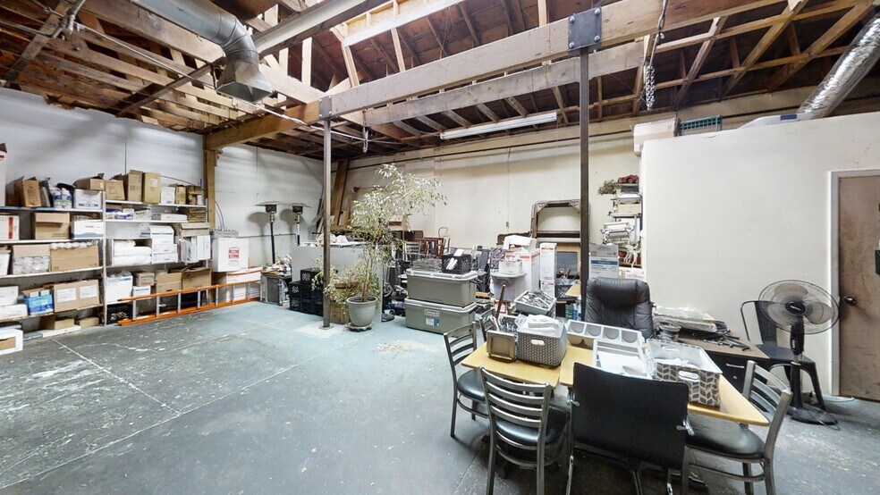 More Photos Of 614 N Bullard St, Silver City Restaurant For Sale
