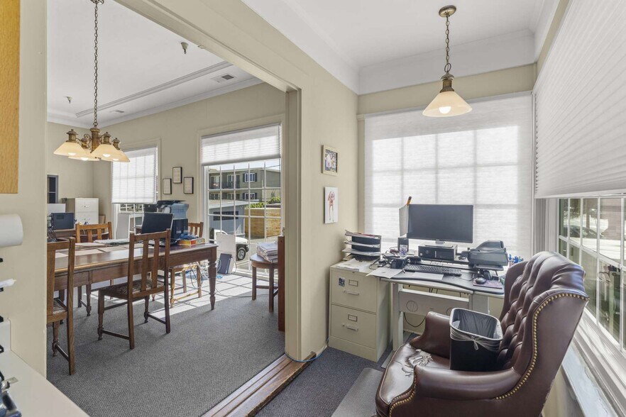 More Photos Of 216 N San Mateo Dr, San Mateo Office For Sale