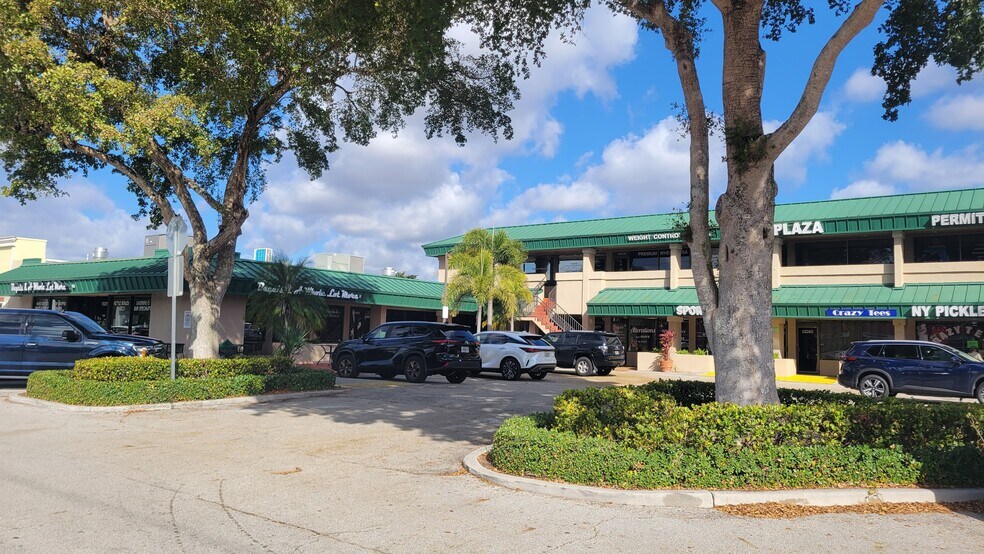 More Photos Of 10251-10281 W Sample Rd, Coral Springs Storefront Retail Office For Lease
